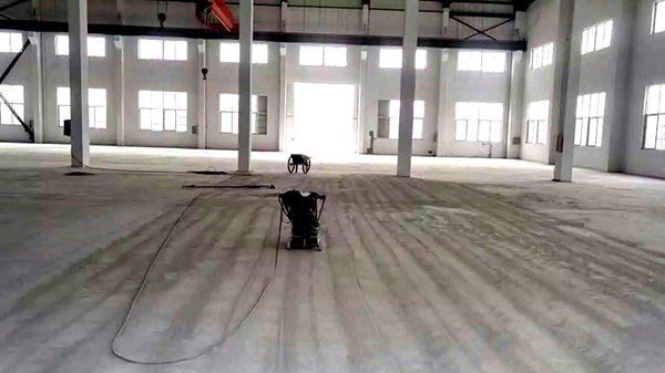 張家港科技發(fā)展有限公司，艷綠平涂環(huán)氧地坪